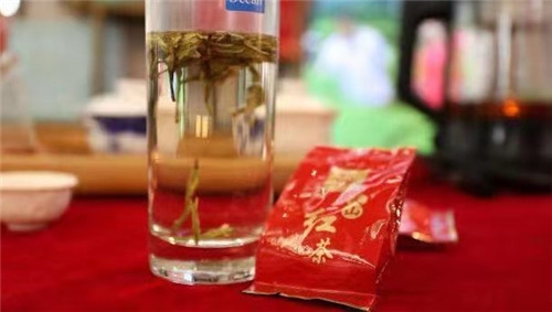 花香蝶自来，茶香人自品——品味宁德天山茶